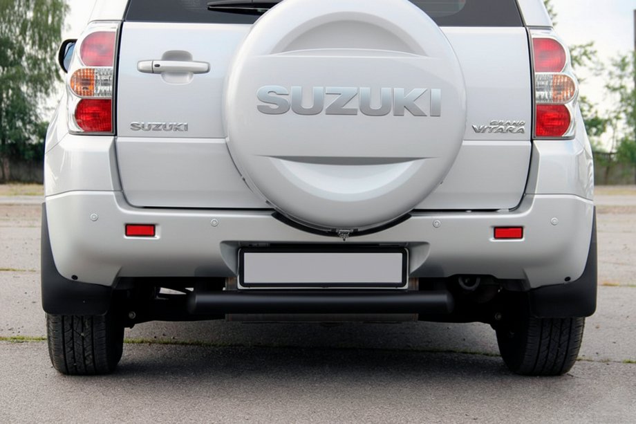 Suzuki Grand Vitara 2005-2017 Heckschutz AK002 Schwarz (Edelstahl) Image