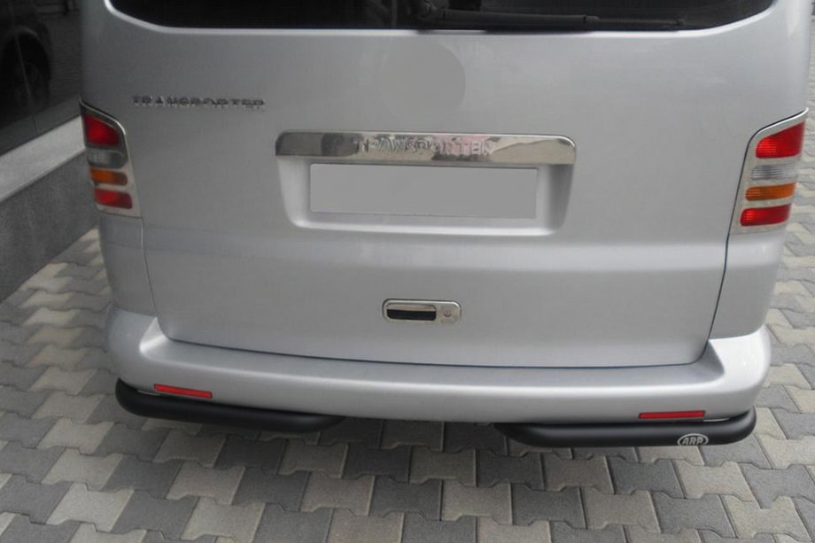 Volkswagen T6 2015-2024 Hintere Eckschutzrohre AK003 Schwarz (2 Stk., Edelstahl) Image