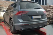 Volkswagen Tiguan 2016-2023 Heckschutz AK001-2 Schwarz (Edelstahl) Foto 2