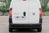 Fiat Fiorino/Qubo 2008-2024 Heckschutz Black (Edelstahl) Foto 3