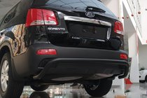 Kia Sorento II XM 2009-2014 Heckbügel AK007 Schwarz (Edelstahl) Foto 1