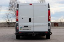 Opel Vivaro 2001–2015 Heckschutz AK003-Plus-2 Schwarz (Edelstahl) Foto 2