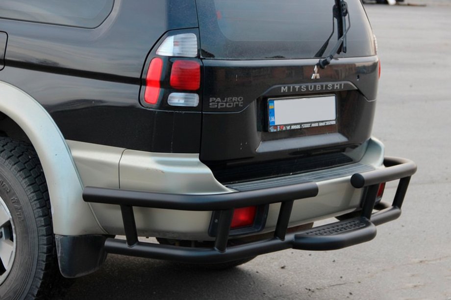 Mitsubishi Pajero Sport 1996-2007 Heckschutz AK-Special Black (Edelstahl) Image