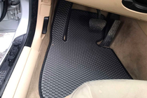 BMW 3 Series E92/E93 2006–2013 EVA Fußmatten (schwarz) Foto 1