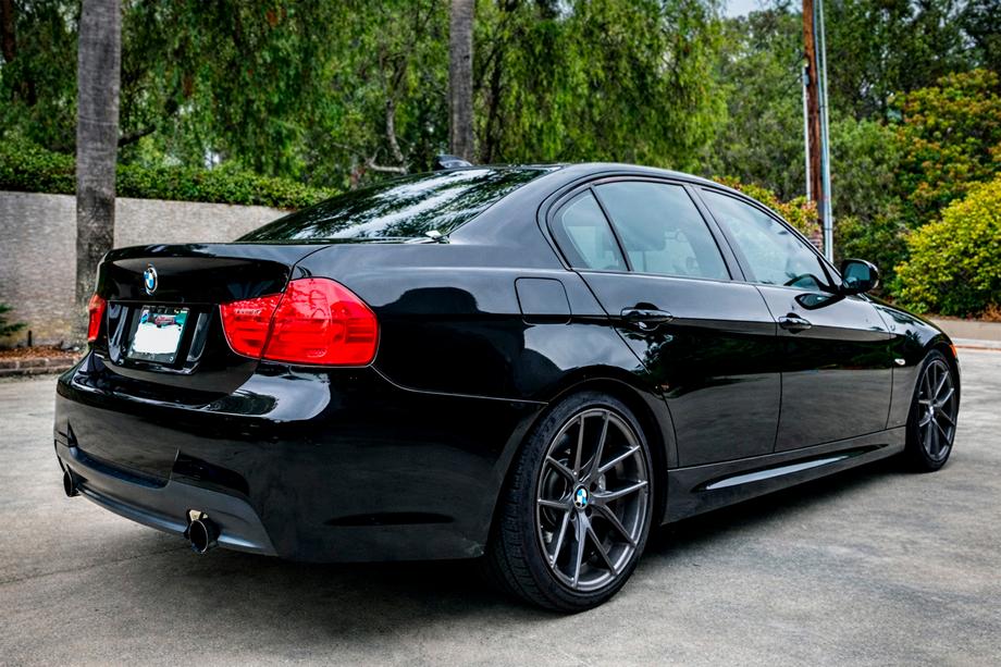 BMW 3 Series E90/E91 2005-2011 M-Sport Bodykit Set (für E90 2008-2011) Doppelendrohr einseitig Foto 3