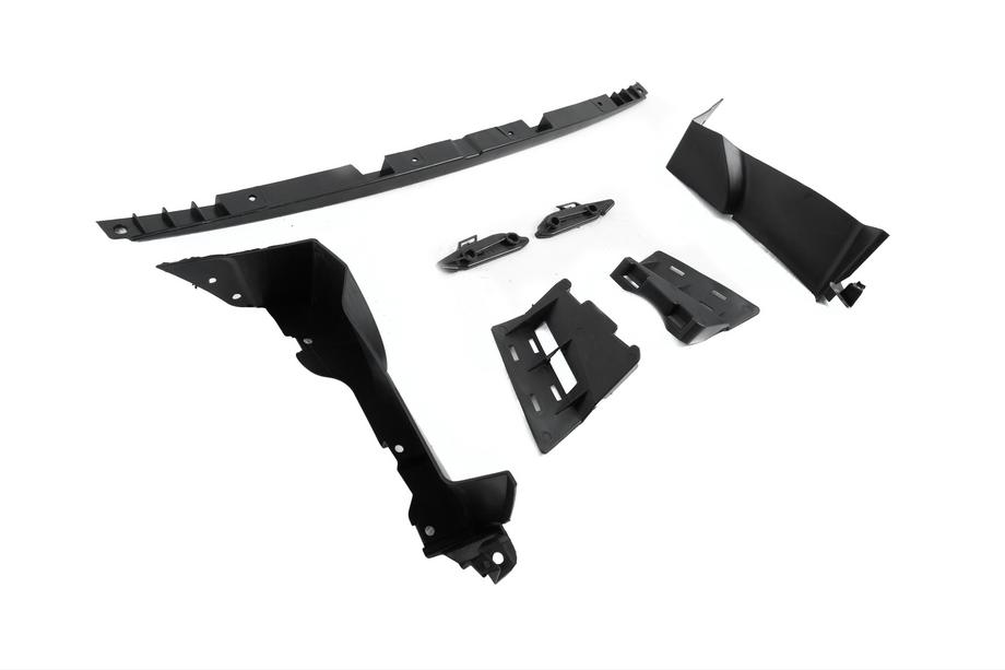 BMW 4 Series F32/F33/F36 2012-2020 Frontstoßstange im M4 F82 Style Foto 11