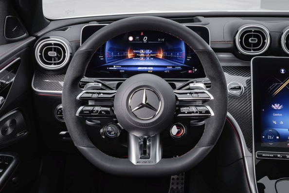Testbericht: Kompakter Sportlimousine Mercedes-Benz C 43 AMG Foto 5