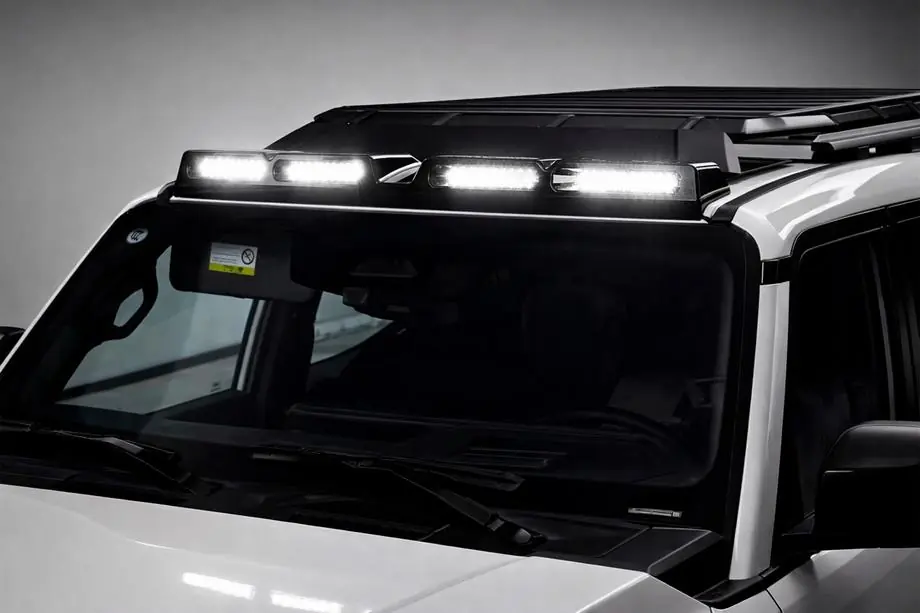 Toyota Land Cruiser Prado 250 2023- LED-Windschutzscheiben-Sonnenblende (Weiß) Image