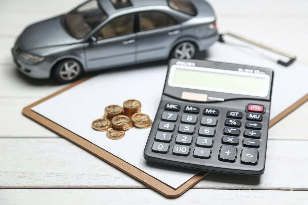 Wie kann man mit einem Auto Geld verdienen?