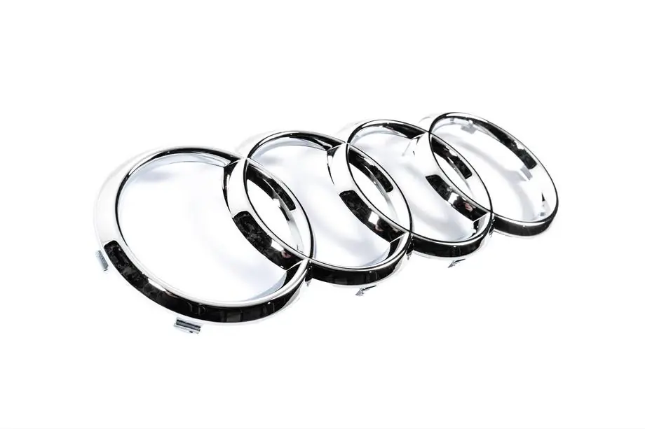Audi Vorderes Audi Emblem Chrome (285 x 100 mm) Foto 3