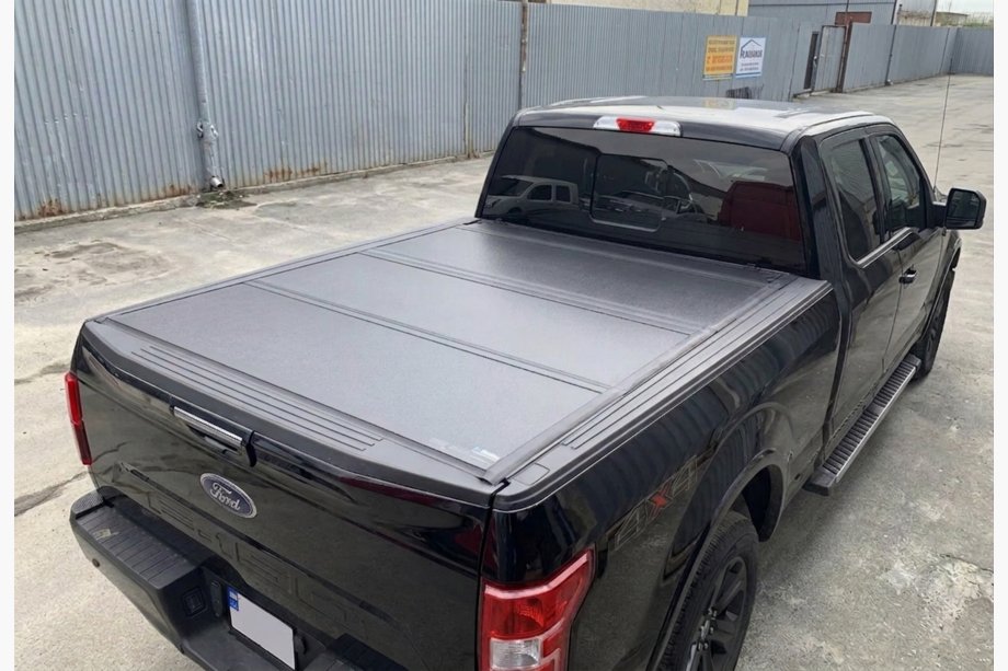 Toyota Hilux 2015- 4-teilige Laderaumabdeckung Image
