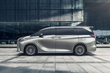 Lexus LM 500h: luxuriöser Hybrid-Minivan für VIP-Transfers Foto 3