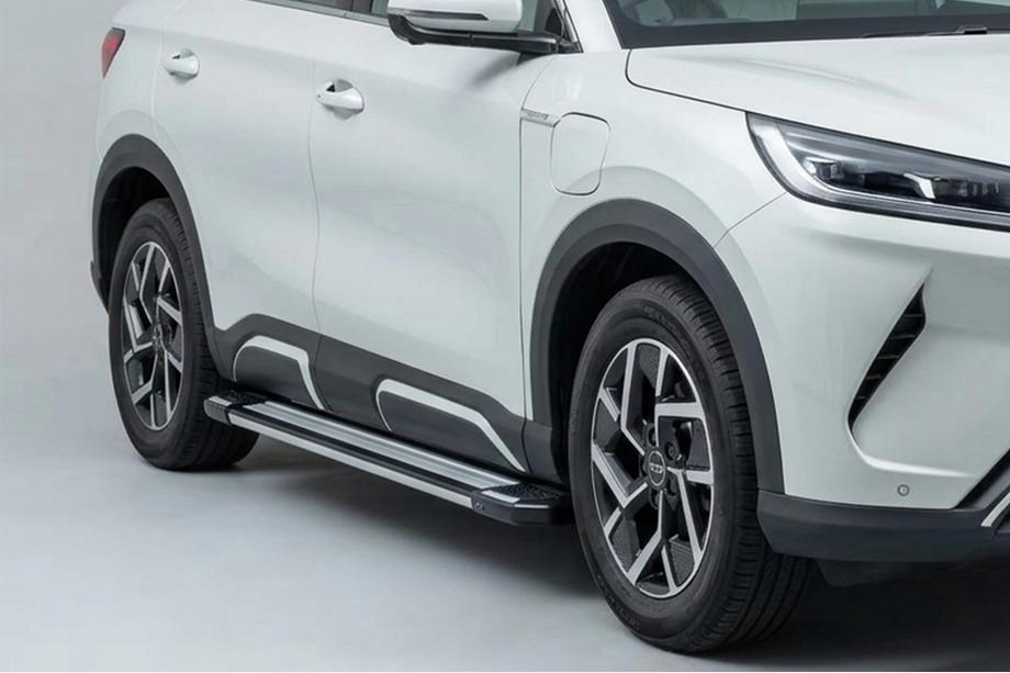 BYD Atto 2/Yuan Up 2024– Rainbow Seitliche Trittbretter (2 Stk., Aluminium) Image