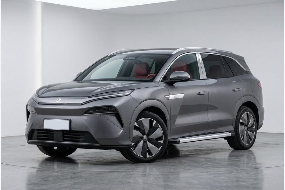 BYD Tang 2025– Seitliche Trittbretter Maya V2 (Set, Aluminium) Foto 1