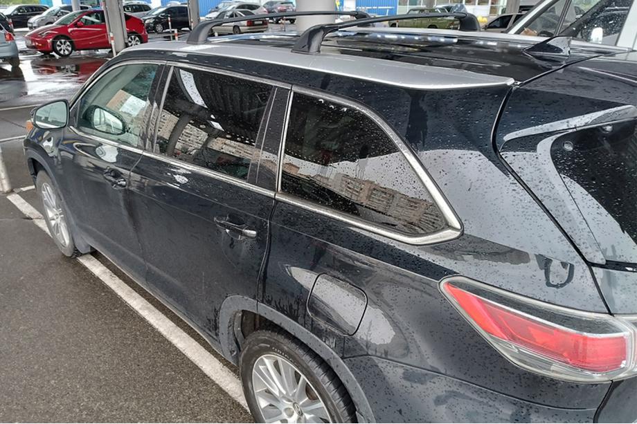 Toyota Highlander 2013-2019 Dachträger Quertraversen für integrierte Reling OEM (2 Stk.) Foto 7