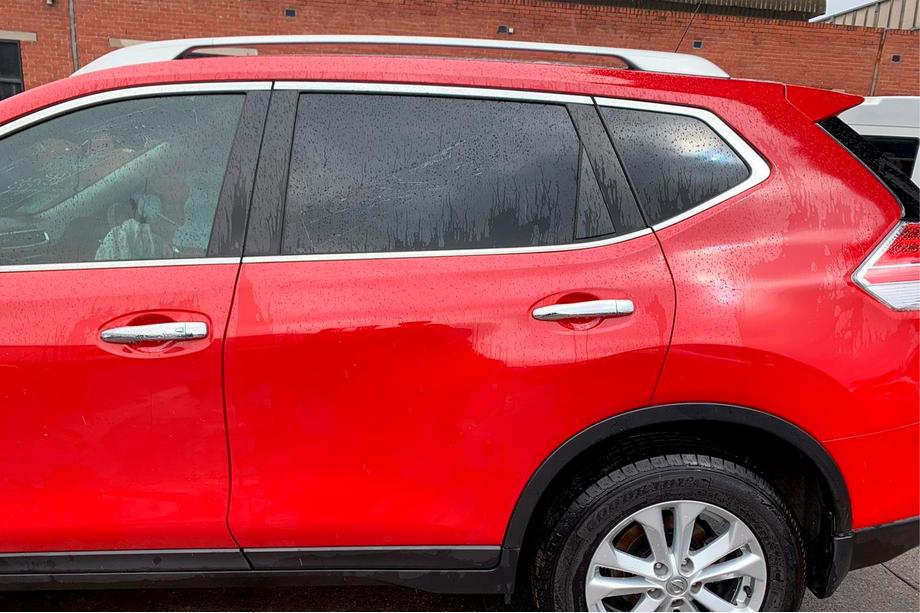 Nissan X-trail T32/Rogue 2014-2021 Dachreling OEM (2 Stk) Image