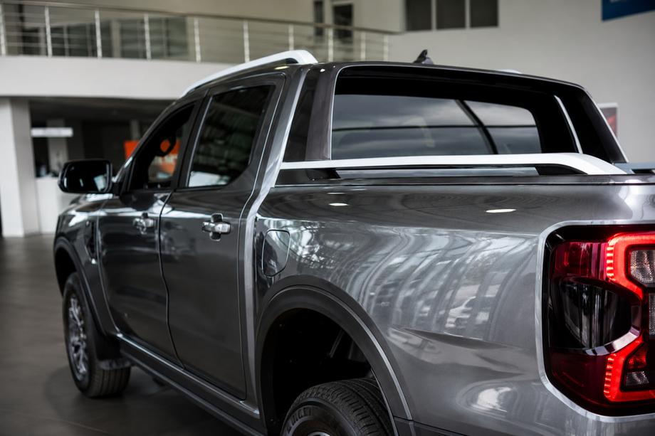 Ford Ranger 2022- Dachreling grau OEM (Aluminium) Image
