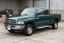 Dodge RAM (BR/BE) 1994–2002 Seitenschweller Vision New Grey (2 Stk., Aluminium) Foto 1