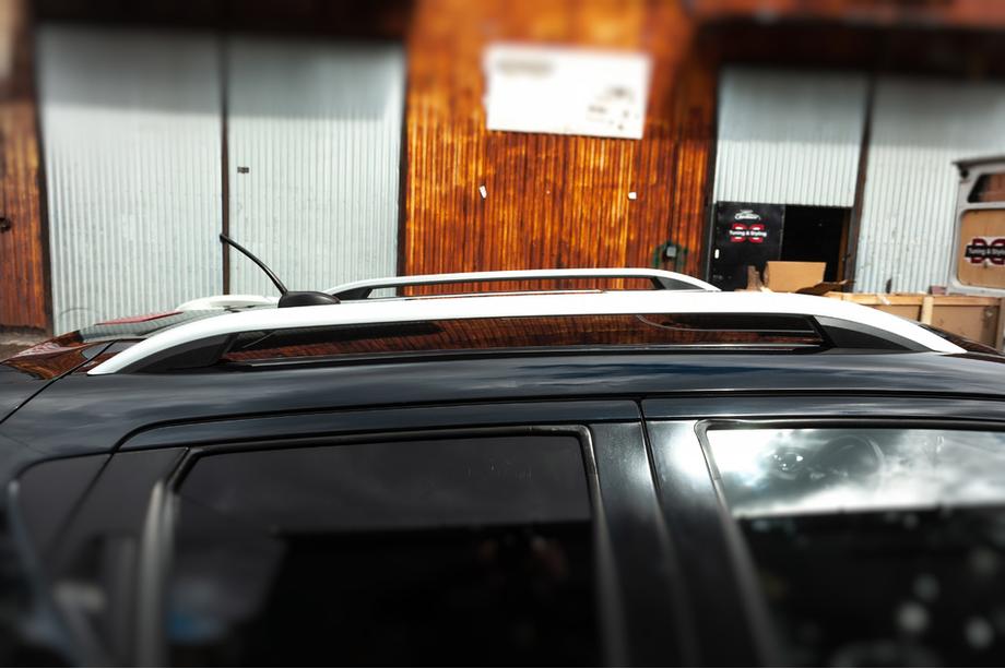 Nissan Juke 2010-2019 Dachreling CROWN (grau matt) Image