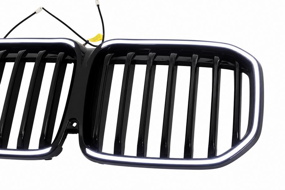 BMW X7 G07 2019- Nierengrills 1 Bar LED (2019-2022, Schwarz Hochglanz) Foto 3