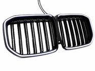BMW X7 G07 2019- M-Look LED Nieren-Grill (2019-2022, Schwarz Hochglanz) Foto 7