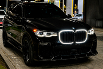 BMW X7 G07 2019- M-Look LED Nieren-Grill (2019-2022, Schwarz Hochglanz) Foto 1