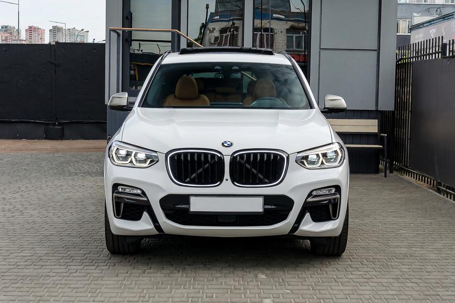 BMW X3 G01 2018- Nierengitter 1 Bar LED (2018-2021, Schwarz Hochglanz) Image