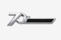 Toyota Schriftzug 70 Jahre Toyota Foto 1