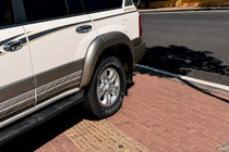Toyota Land Cruiser 100 1998-2007 Radlaufverbreiterungs-Set (10 Stk.) Foto 3