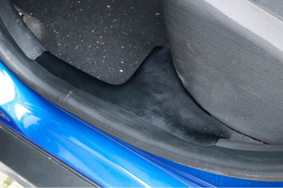 Dacia Duster 2018-2024 EuroCap Einstiegsleisten innen (4 Stk., ABS) Image