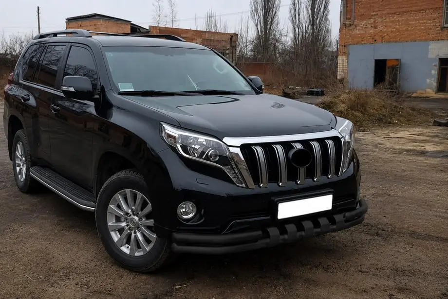 Toyota Land Cruiser Prado 150 2009-2023 Frontschutzbügel F3-31 Black (Edelstahl) Foto 3