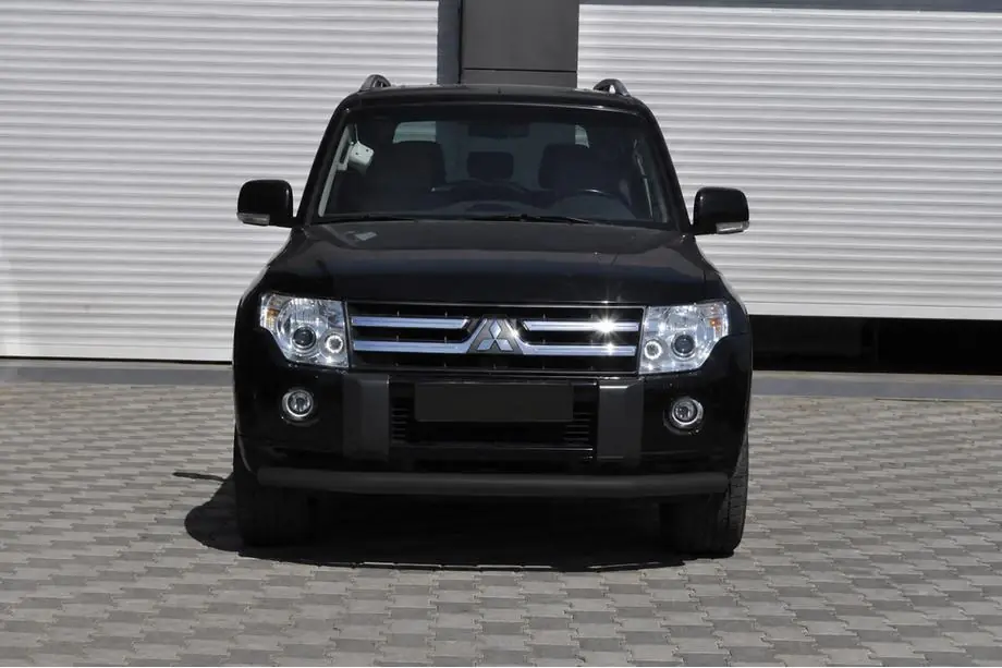 Mitsubishi Pajero Wagon IV 2006-2021 Frontschutzbügel ST008 Black (Edelstahl) Image
