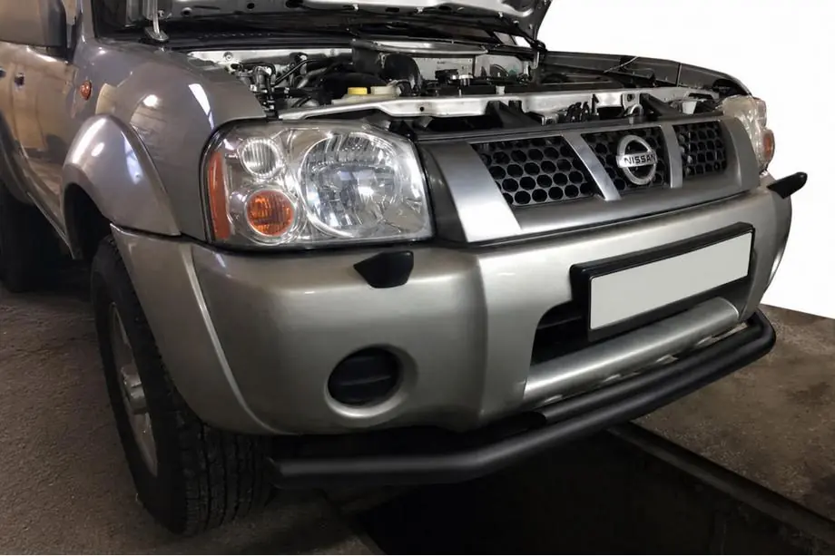 Nissan NP300 1999-2015 Frontschutzbügel ST014 Black (Edelstahl) Image