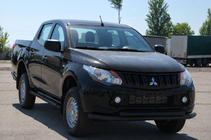 Mitsubishi L200 2015-2024 Frontschutzbügel ST014 Black (Edelstahl) Foto 3