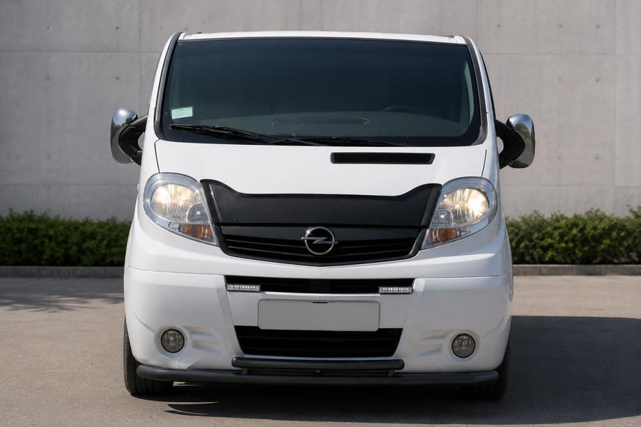Renault Trafic 2001–2015 Frontschutzbügel ST014/2 Black (Edelstahl) Image