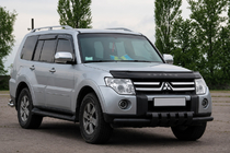 Mitsubishi Pajero Wagon III 1999-2006 Frontschutzbügel ST015 Black (Edelstahl) Foto 3