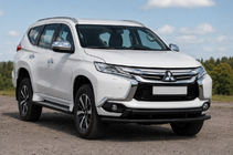 Mitsubishi Pajero Sport 2015- Frontschutzbügel ST016 Black (Edelstahl) Foto 1