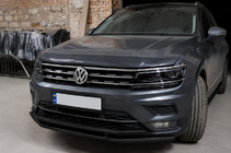 Volkswagen Tiguan 2016-2023 Frontschutzbügel ST016 Black (Edelstahl) Foto 3