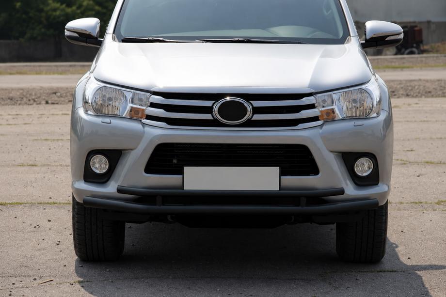 Toyota Hilux 2015- Frontschutzbügel ST018 Black (Edelstahl) Foto 2