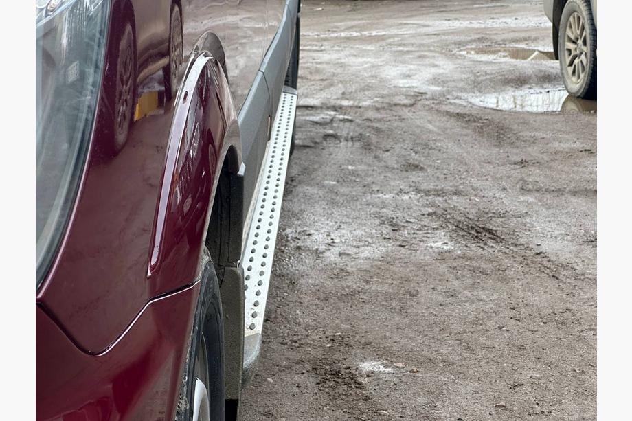 Mercedes Sprinter W906 2006–2018 Seitenschweller DOT-Line (2 Stk., Alu) Mittlerer Radstand Foto 7