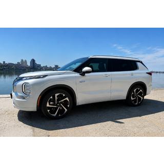 Integrierte OEM Dachreling grau (Aluminium) Mitsubishi Outlander 2021- Foto 1