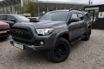 Toyota Tacoma 2015–2023 OEM Dachreling schwarz (Aluminium) Foto 1