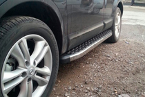 Nissan Qashqai 2010-2014 Trittbretter BlackLine (2 Stk, Aluminium) Foto 1