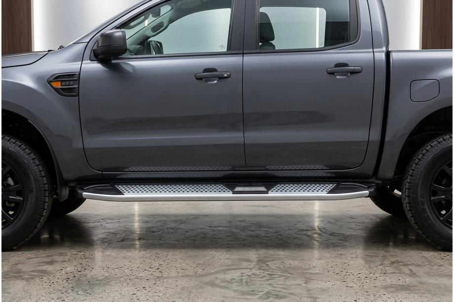 Mazda BT-50 2007-2012 Seitenschweller Mevsim Grey (2 Stk., Aluminium) Image