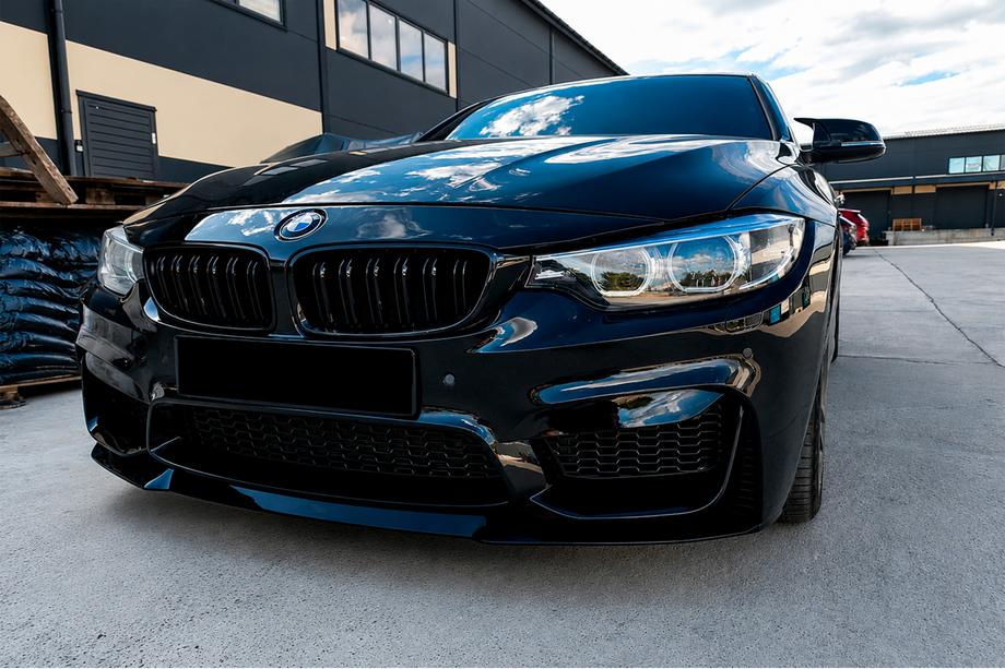 BMW 4 Series F32/F33/F36 2012-2020 Frontlippe CS-Style (für M4, Schwarz Hochglanz) Foto 1