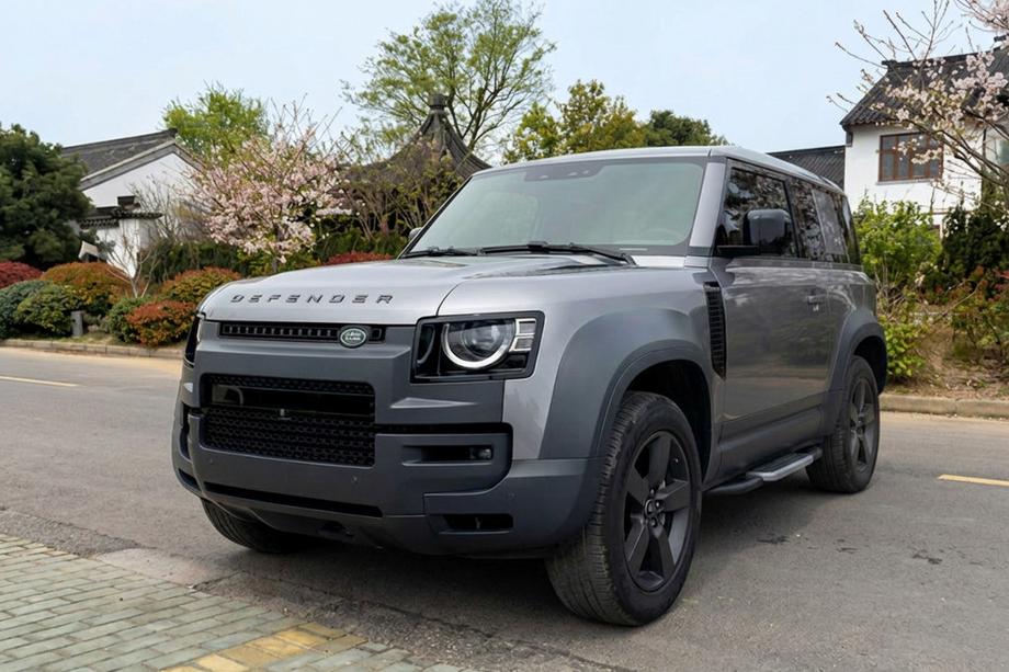 Land Rover Defender 2019- Karosseriekit (OCTA) für 90 Image