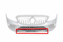 Mercedes C-class W205 2014-2021 Chromleiste für Stoßfänger (AMG Line 2018-2021) Foto 1