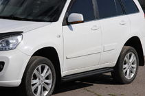 Chery Tiggo 1 2005-2016 Seitliche Trittbretter Premium Black (2 Stk., Edelstahl) Foto 3