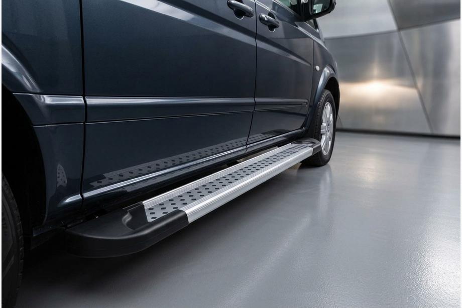 Mercedes Viano 2004-2014 Seitenschweller New Vision Grey (2 Stk., Aluminium) Image