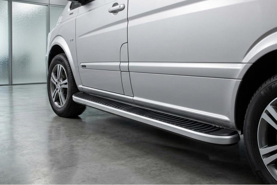 Mercedes Viano 2004-2014 Seitenschweller Tayga Grey (2 Stk., Alu) Image